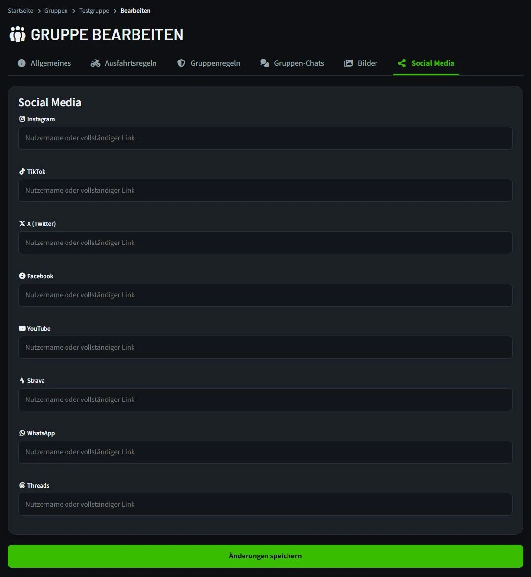 Reiter Social Media mit Eingabefeldern für externe Kanäle